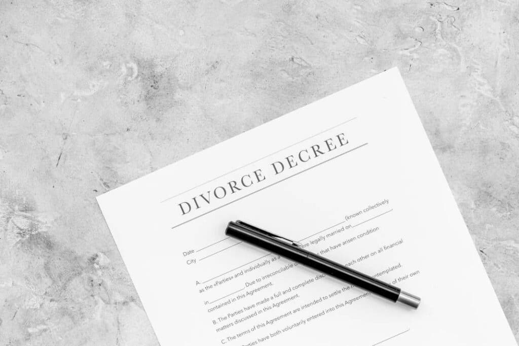 Modifying a Divorce Decree in Arizona