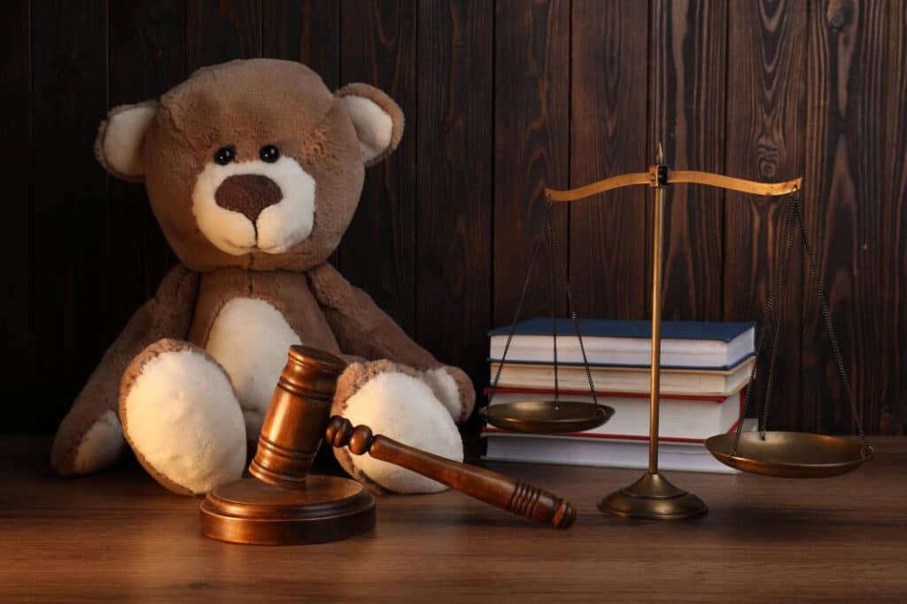 How to Modify or Enforce a Child Support Order in Arizona Issued in Another State